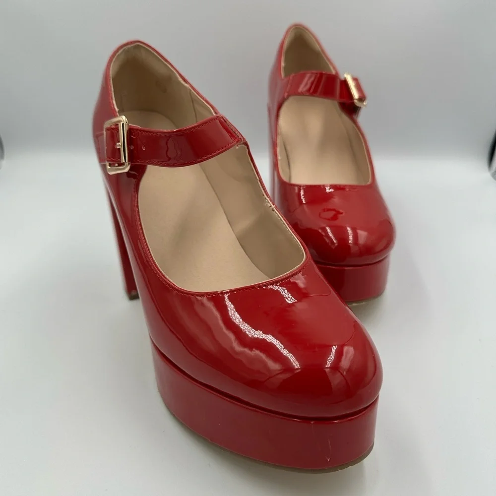 Fireside Red Patent Mary Jane Platform Heels Size 8.5